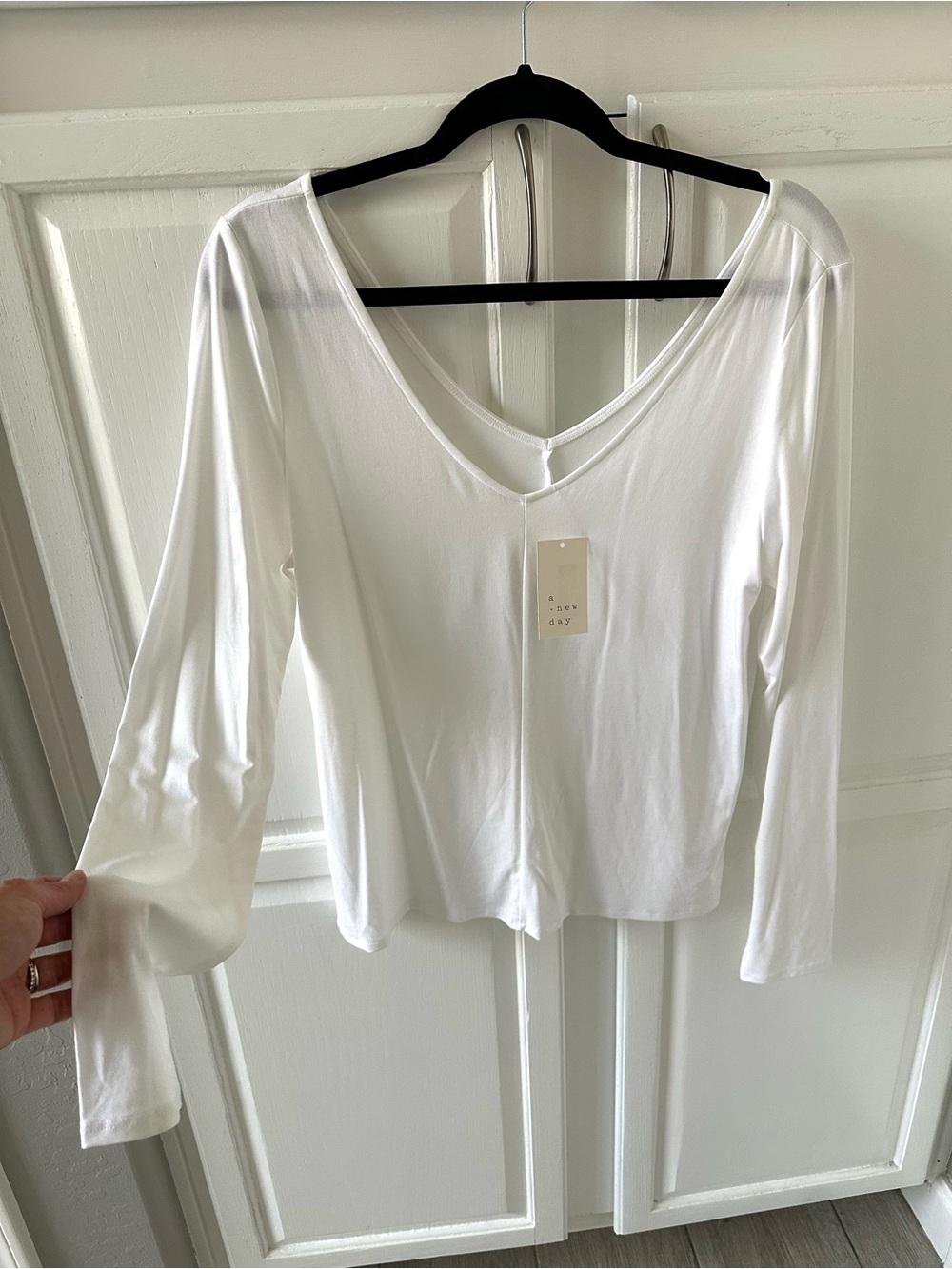 a new day White V-Neck Long Sleeve Tee